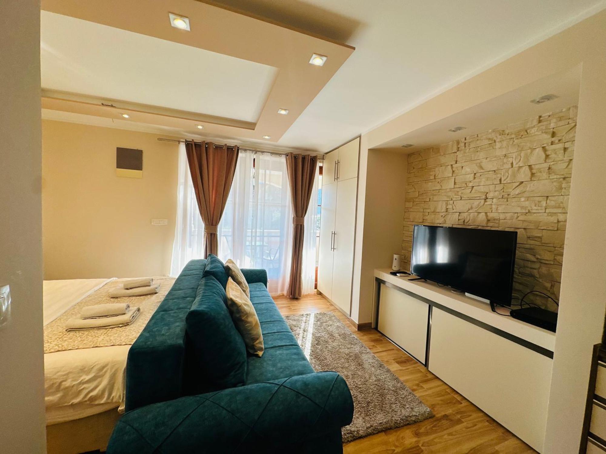 Blanca Apartment