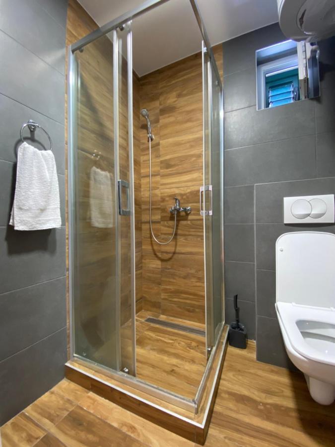 Apartment Blanca *