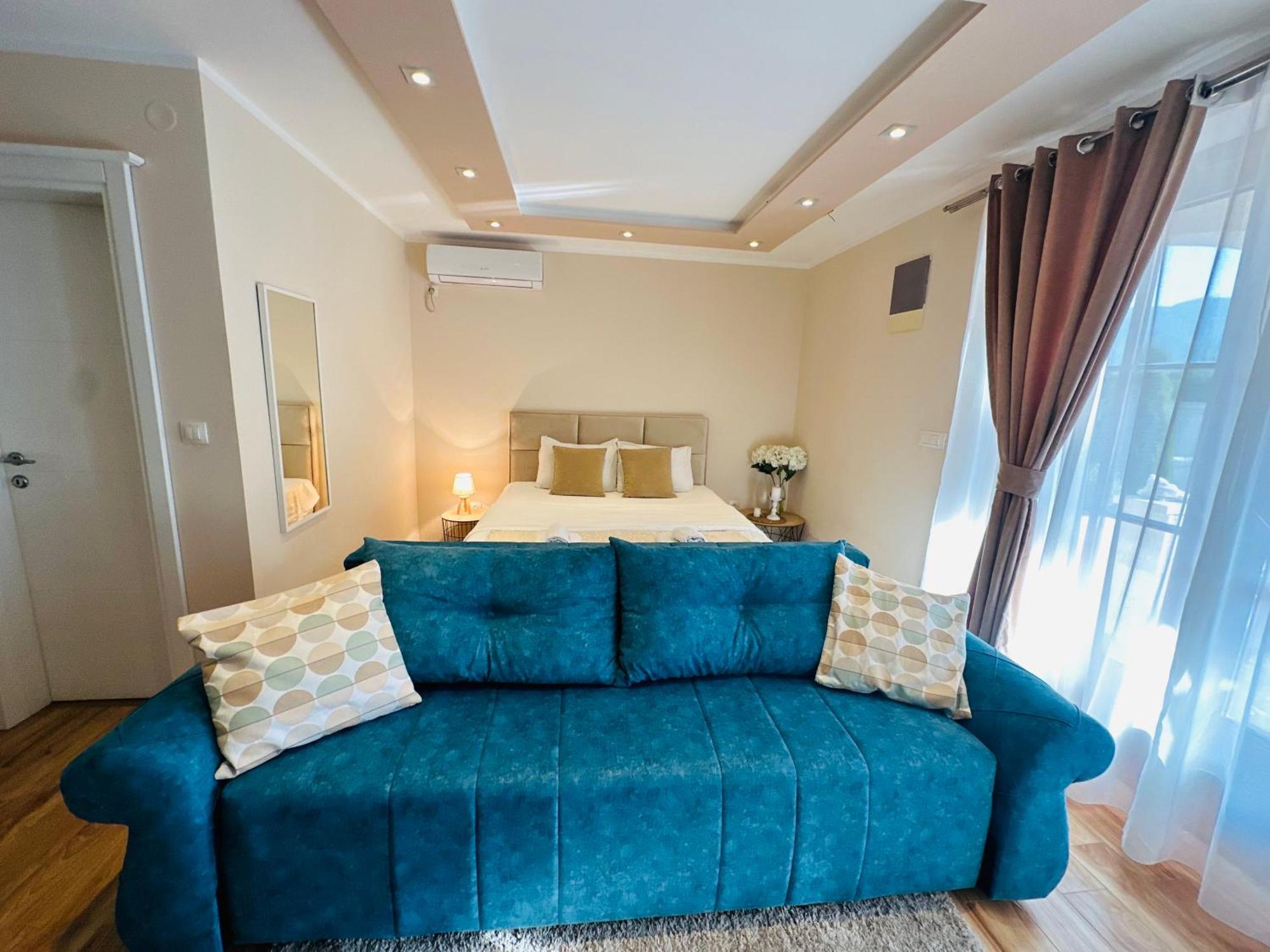 Apartment Blanca Risan