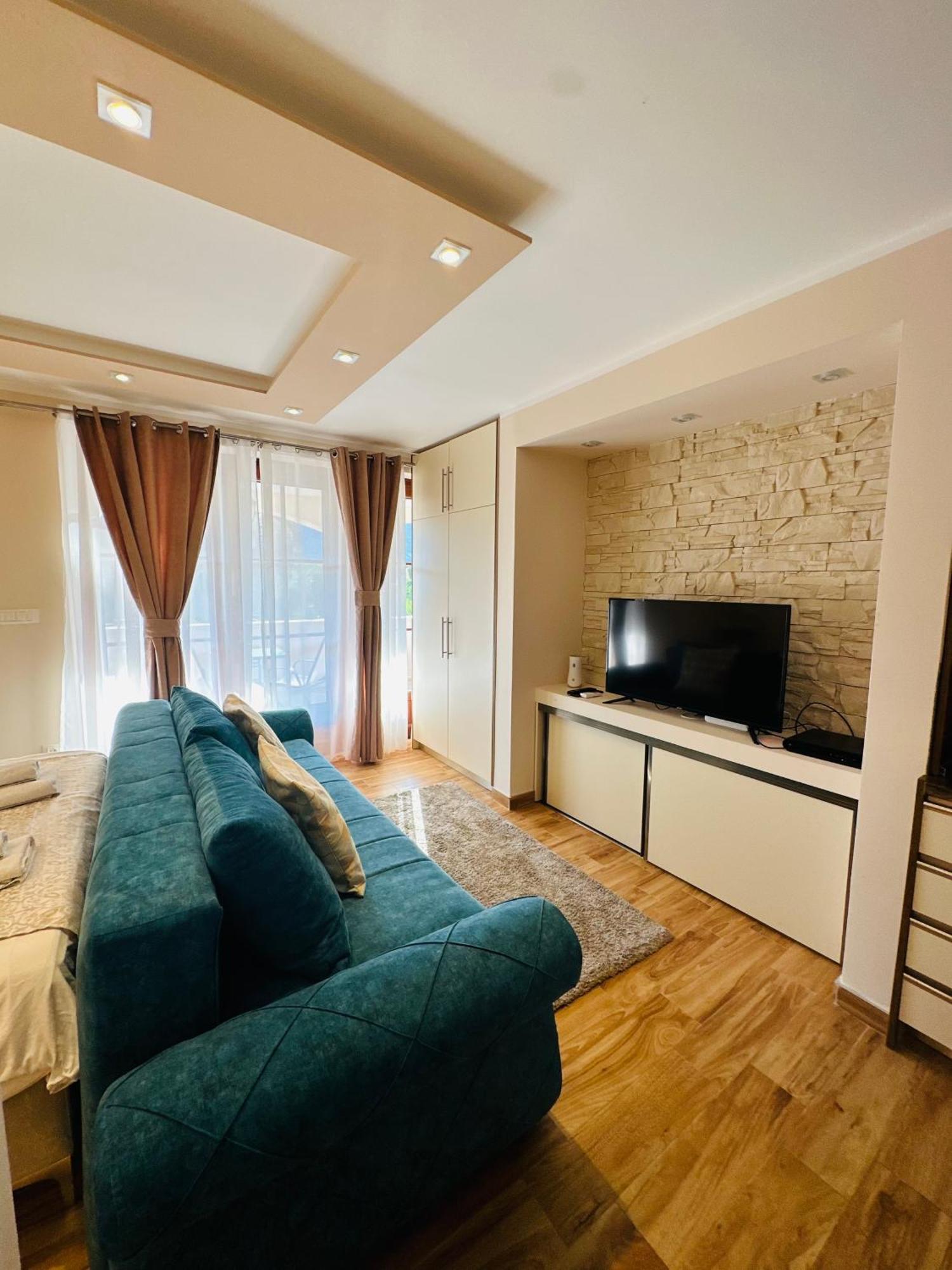 Apartment Blanca Risan